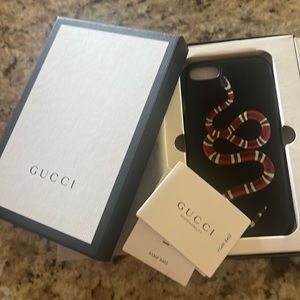 Gucci I phone case for I phone 7 new new new with tags